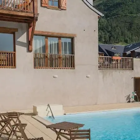 2 Pièces à Pour 6 Pers. Avec Piscine - Fr-1-504-182 *