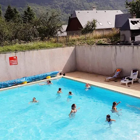 Confortable 2 Pieces Pour 6 Avec Piscine Et Proximite Thermes Et Navette Vers Pistes - Fr-1-504-182 Apartment *